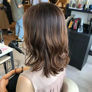 ミディアム カラー 金子 富士のヘアスタイル