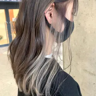 ミディアム カラー ハイライト 石橋 瑞穂のヘアスタイル