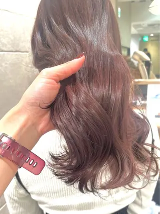 ロング カラー 🌈コテ巻き風パーマ LOHASせいな🌈のヘアスタイル