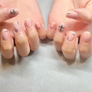 ネイル YUKO🩶 sofa立川のネイルデザイン