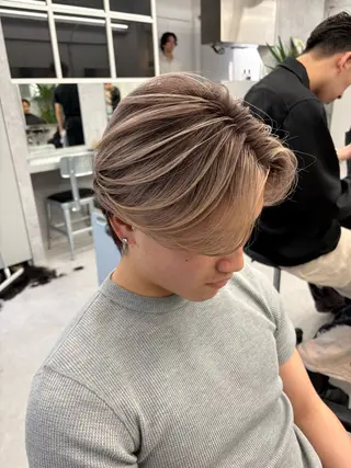 ミディアム カラー メンズ メンズバレイヤージュ 🔥メンズカット🔥のヘアスタイル