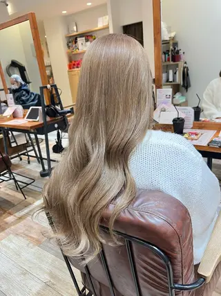ロング カラー 韓国風・ブリーチなし ・あり後藤 一斗店長のヘアスタイル