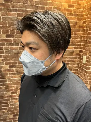 ショート カラー パーマ ヘアアレンジ メンズ キッズ ネイル マツエク・マツパ アイブロウ 久木原 ゆりのヘアスタイル