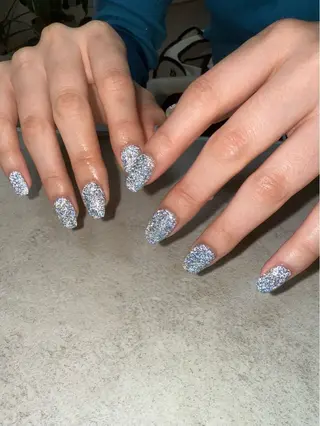 ネイル ネイルルーム チャームのネイルデザイン