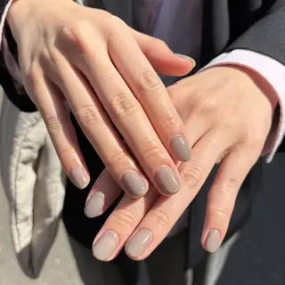 ショート . ウニョンのネイルデザイン