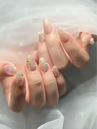 ミディアム Nia nailのネイルデザイン