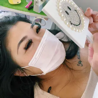 カラー ネイル マツエク・マツパ アイブロウ 神山 ビューティー・アイのマツエク・マツパデザイン