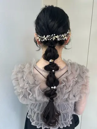 ロング ヘアアレンジ Gisel みらののヘアスタイル