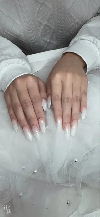 ネイル ゴ .のネイルデザイン