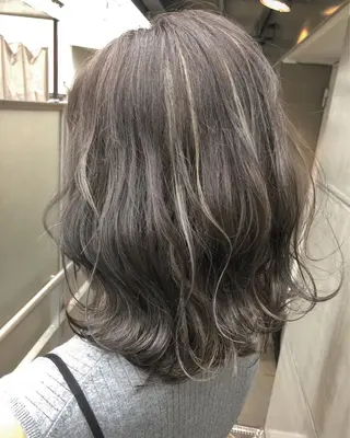 ミディアム カラー 北間 寛哉のヘアスタイル