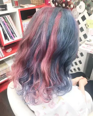 ロング カラー 岩谷/ブリーチ 🪽透明感カラーのヘアスタイル