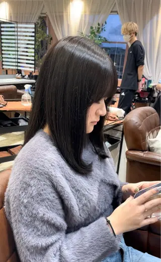 ミディアム Angelica 村上京平のヘアスタイル