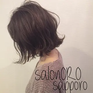 ミディアム カラー 池田 真由美のヘアスタイル
