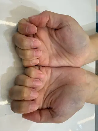 ネイル pool横浜 森 まりんのネイルデザイン