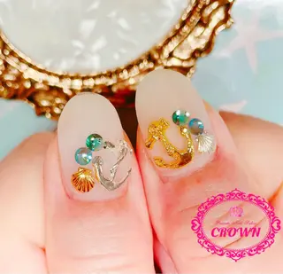 ネイル CROWN プライベートサロンのネイルデザイン
