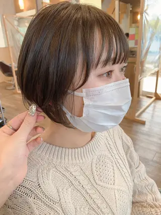 ショート カラー 🐸鈴木 綾乃🐸のヘアスタイル
