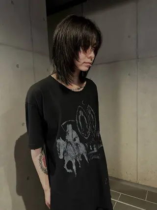 ミディアム カラー だいち/ブリーチ/ レイヤーカットのヘアスタイル