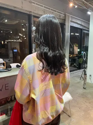 セミロング カラー MAUVE MIYUのヘアスタイル
