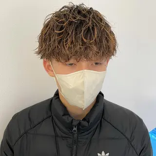 ショート カラー パーマ メンズ 🔥メンズカラー🔥 セヤシュウヘイのヘアスタイル