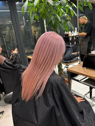 ロング カラー KAEDE🌺Wカ ラー/ホワイトカラーのヘアスタイル