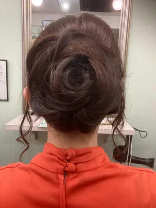 セミロング ヘアアレンジ newi赤羽 ✂️KEN✂️のヘアスタイル