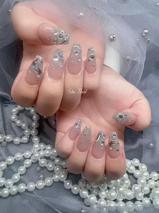 ネイル She   Nail所属・ISA_ BELLAのネイルデザイン