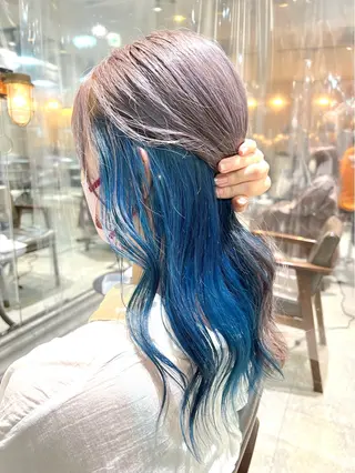 セミロング カラー ヘアアレンジ 🌈インナーカラー ‘ショウマ’🌈のヘアスタイル