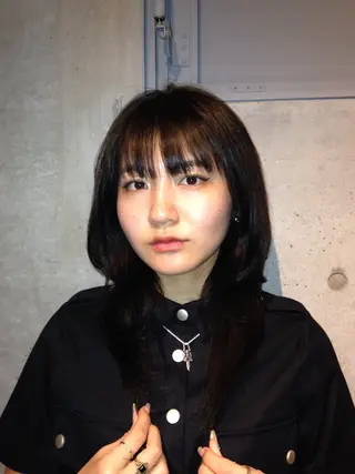 ミディアム ANDREY RISAのヘアスタイル