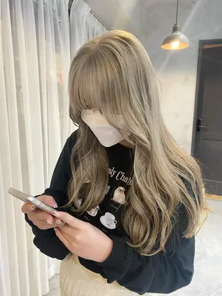 ロング カラー パーマ ヘアアレンジ メンズ ハイトーン/透け感 カラー🎀真香のヘアスタイル