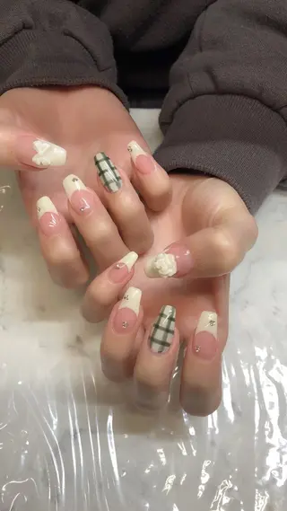 ネイル ✨アン ミユ✨のネイルデザイン