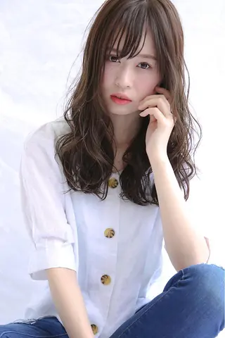 ロング YOKOI SHINJIのヘアスタイル