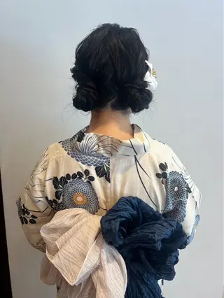 ヘアアレンジ toiro／ fuminaのヘアスタイル