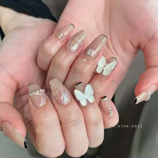 ネイル Nailist Ainaのネイルデザイン