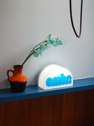 アイブロウ embr. サカイの眉毛・アイブロウイメージ