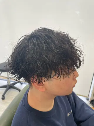 メンズ カトウ ジュンヤのヘアスタイル