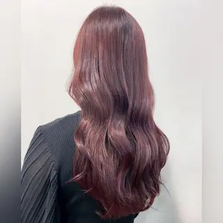 ロング カラー 拝頭　奈枝 Beretのヘアスタイル