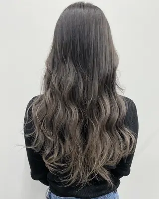 セミロング カラー 坂田 洋介のヘアスタイル