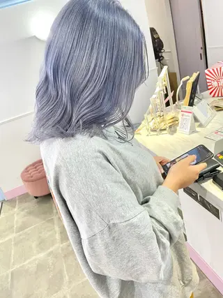ミディアム Lit.豊橋 夏目のヘアスタイル