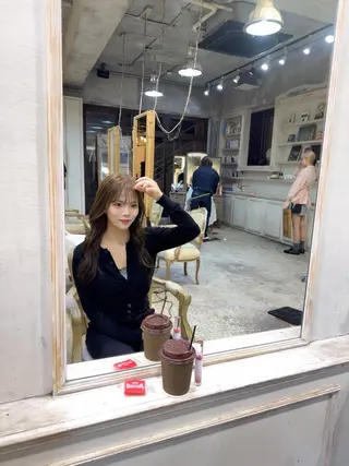 セミロング 💖艶ダメージレス激 可愛カラーKAO💖のヘアスタイル