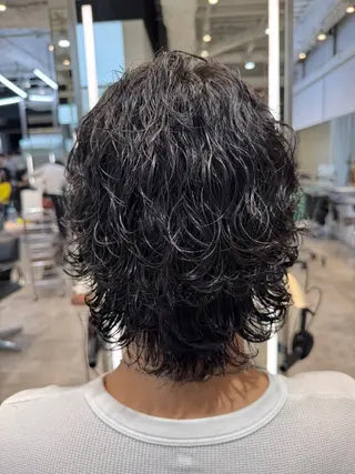 ミディアム パーマ ヘアアレンジ メンズ fifth park 六反穂 龍介のヘアスタイル