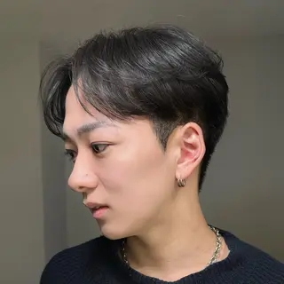 メンズ センターパート特化/ メンズカット/ヒロキのヘアスタイル