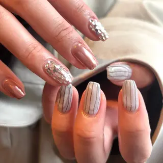 ネイル scré as Ételのネイルデザイン