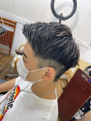 ショート カラー メンズ PSY【サイ】池袋 KYOKAのヘアスタイル