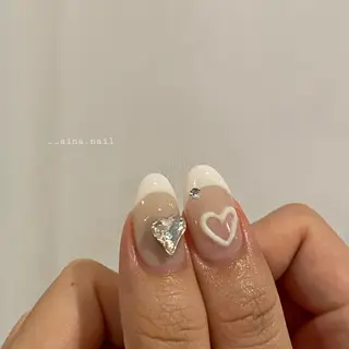 ネイル Nailist Ainaのネイルデザイン