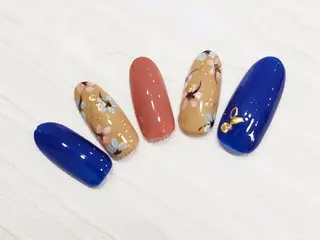 ネイル 早坂  のネイルデザイン