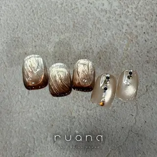 ネイル 中西 心純愛のネイルデザイン