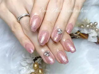 ネイル One Plus Nail Salonのネイルデザイン