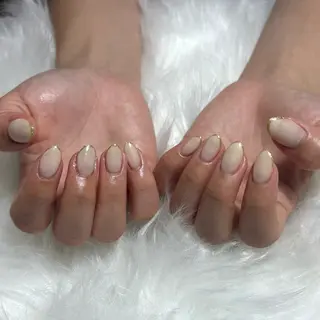 ネイル WHITE NAIL 鳳店AYUMIのネイルデザイン