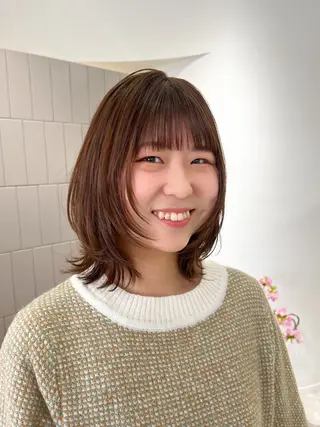 ミディアム カラー 似合わせ/レイヤー/ ボブ/西島 絢香のヘアスタイル