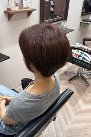 ショート カラー 原田 歩実のヘアスタイル
